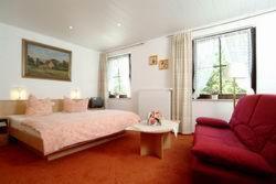 Haus Sonnenhuegel Otel Wilhelmsdorf Oda fotoğraf